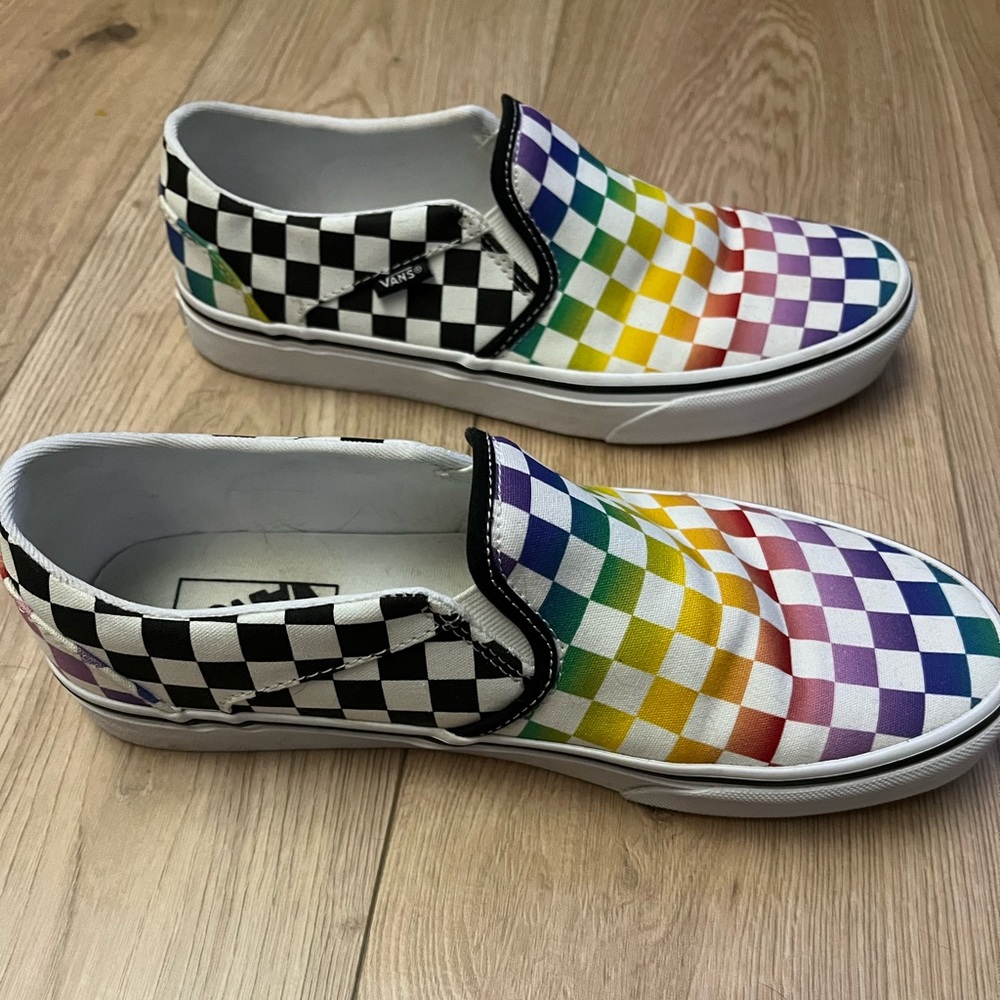 Women’s Rainbow Checkered Vans Size 9.5